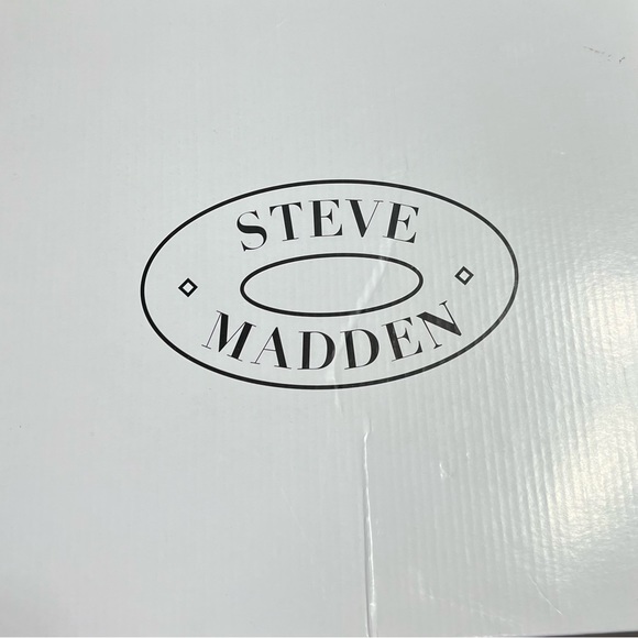 NWT! Steve Madden Trista Rhinestone Heeled Boots - Picture 5 of 5